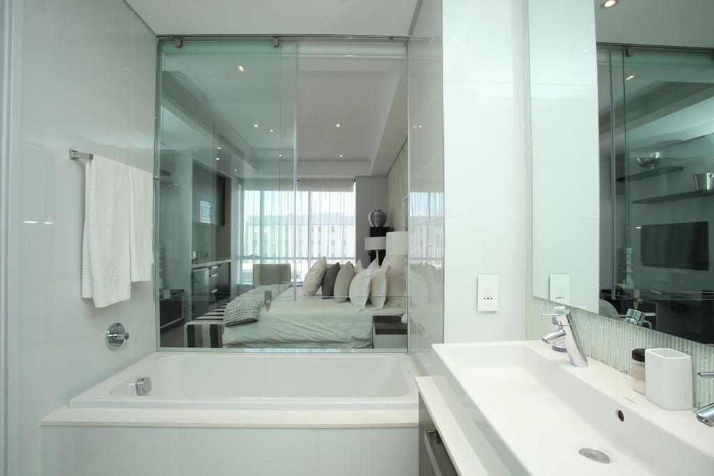 Luxury @ Sandton Skye Johannesburg Buitenkant foto