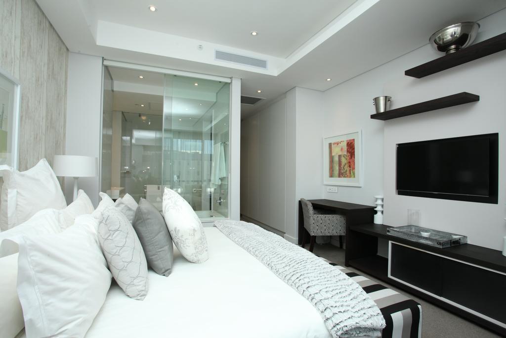 Luxury @ Sandton Skye Johannesburg Buitenkant foto